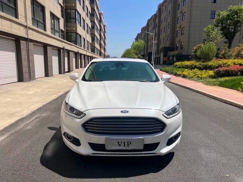 济南15年福特蒙迪欧1