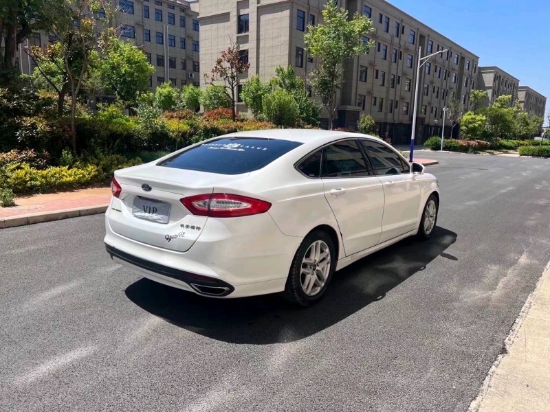 济南15年福特蒙迪欧4