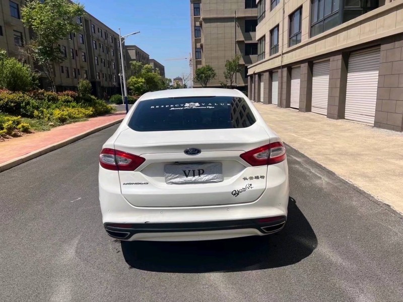 济南15年福特蒙迪欧9