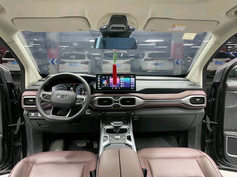 成都21年吉利豪越6