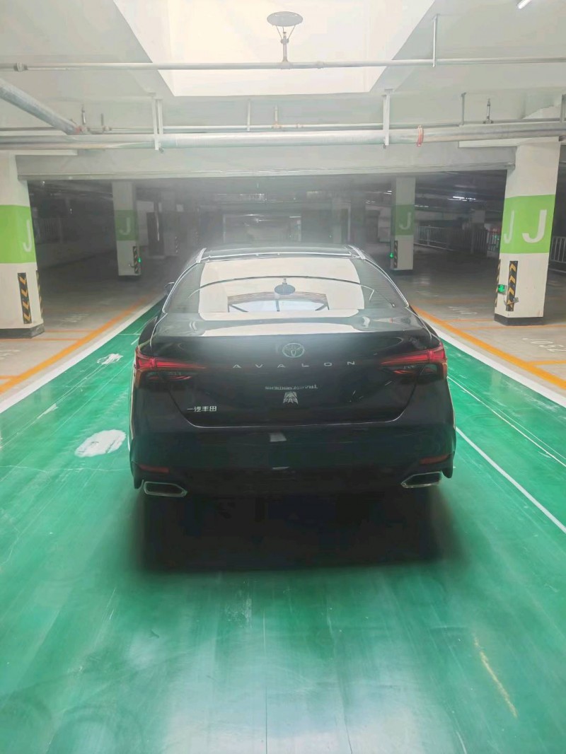 济南22年丰田亚洲龙9