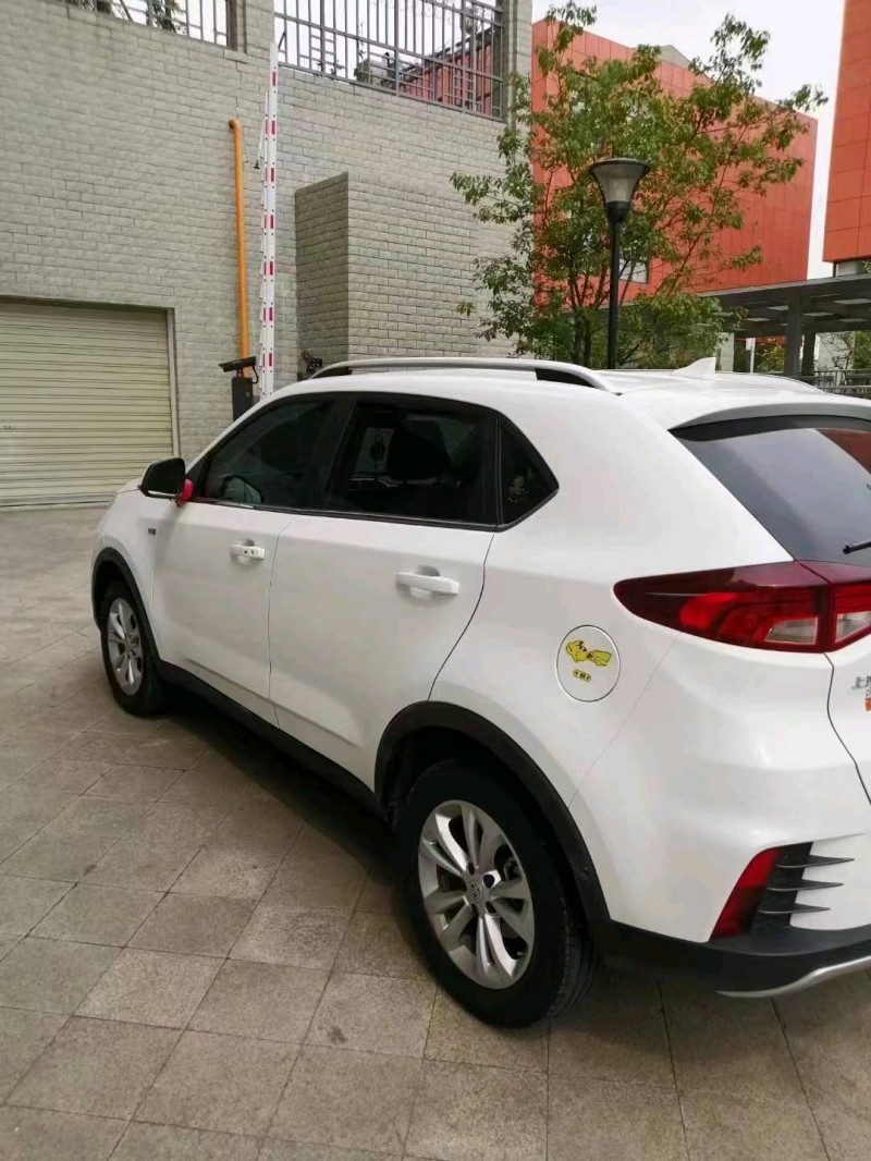 成都18年名爵锐腾3