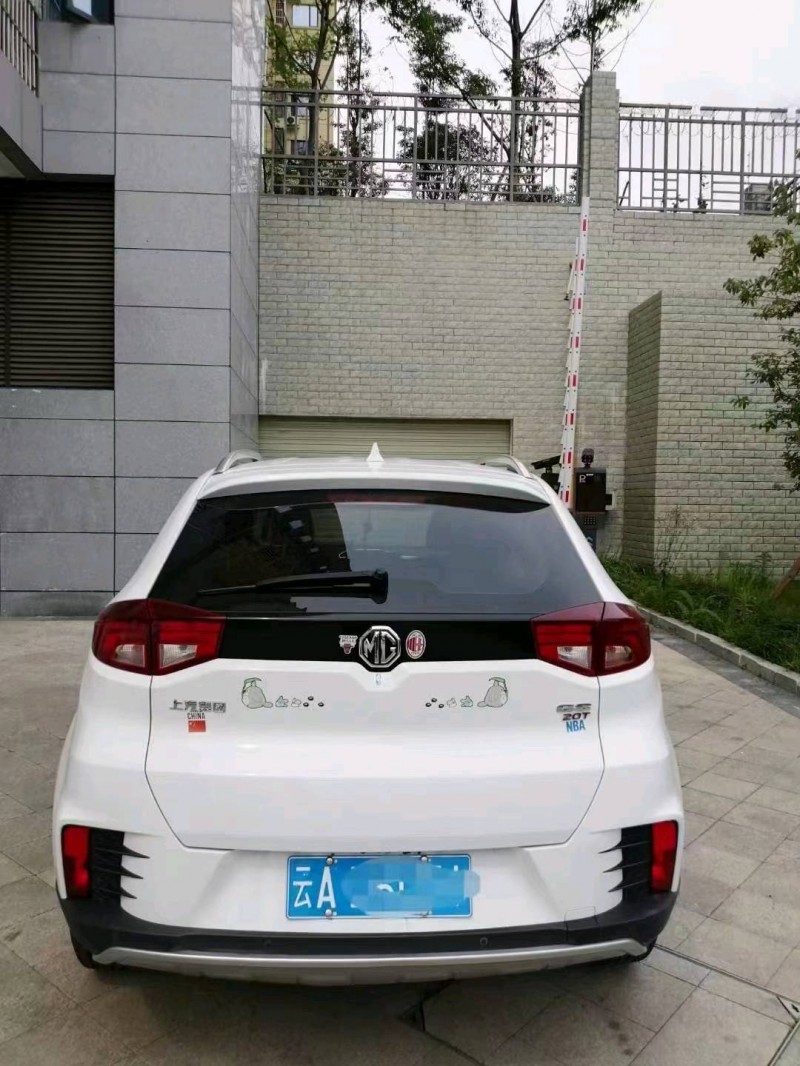 成都18年名爵锐腾7