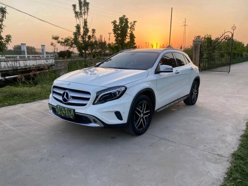 徐州15年奔驰GLA2