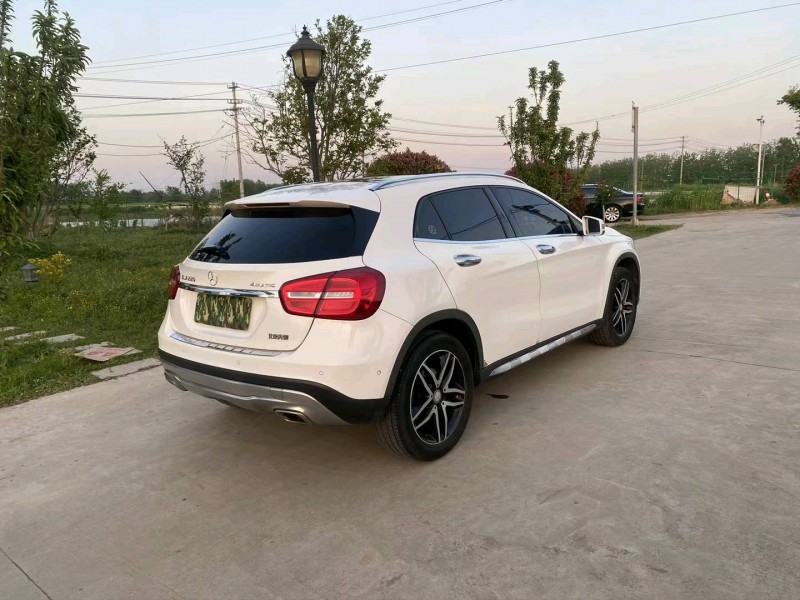 徐州15年奔驰GLA8