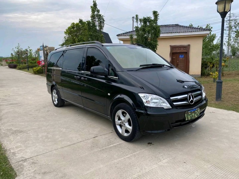 徐州16年奔驰威霆2