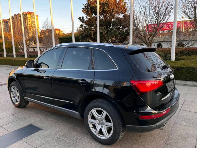 济南10年奥迪Q57