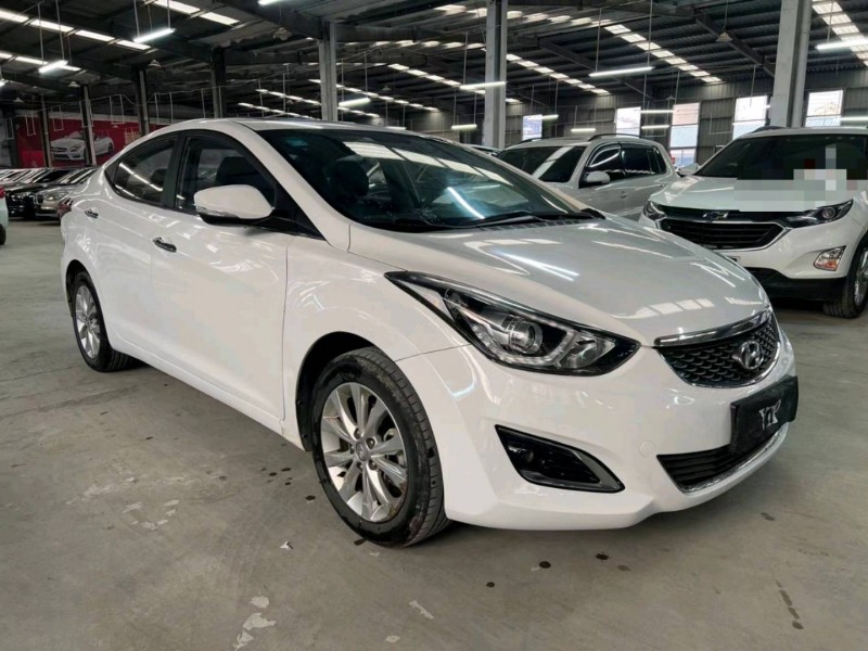 济宁17年现代朗动2