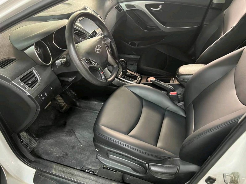 济宁17年现代朗动5