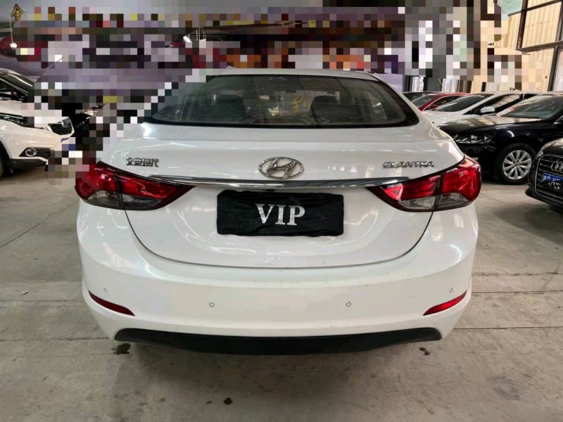 济宁17年现代朗动9