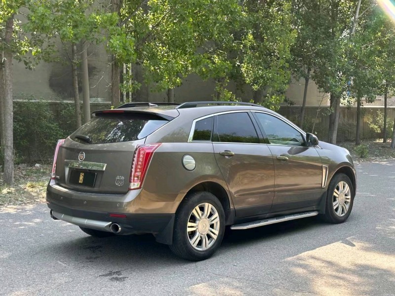 济宁14年凯迪拉克SRX3