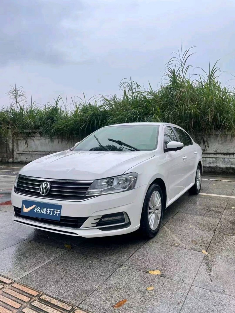 深圳20年大众朗逸4