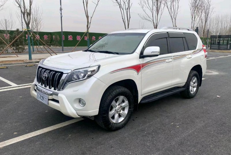 济宁15年丰田普拉多2