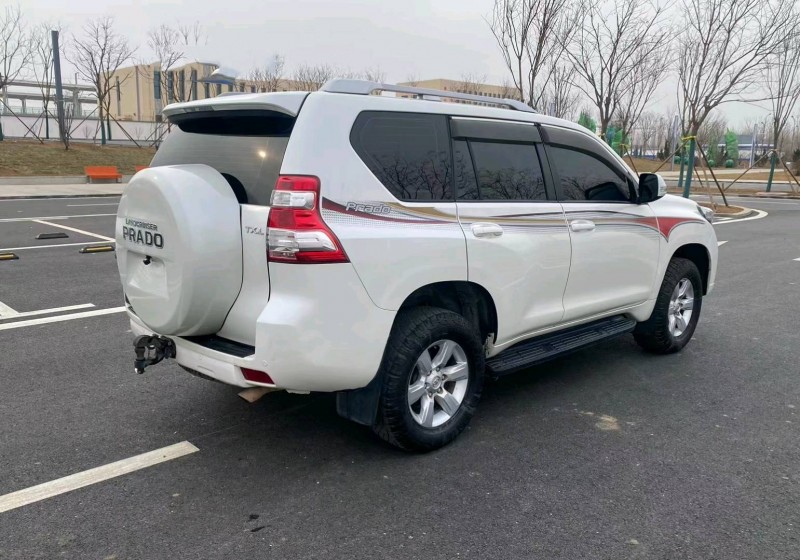 济宁15年丰田普拉多7