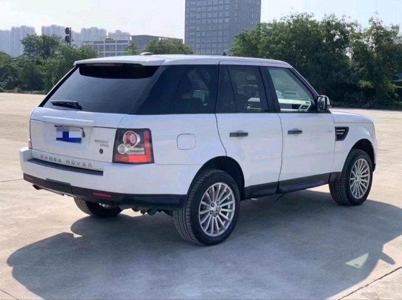 广州11年路虎揽胜运动4