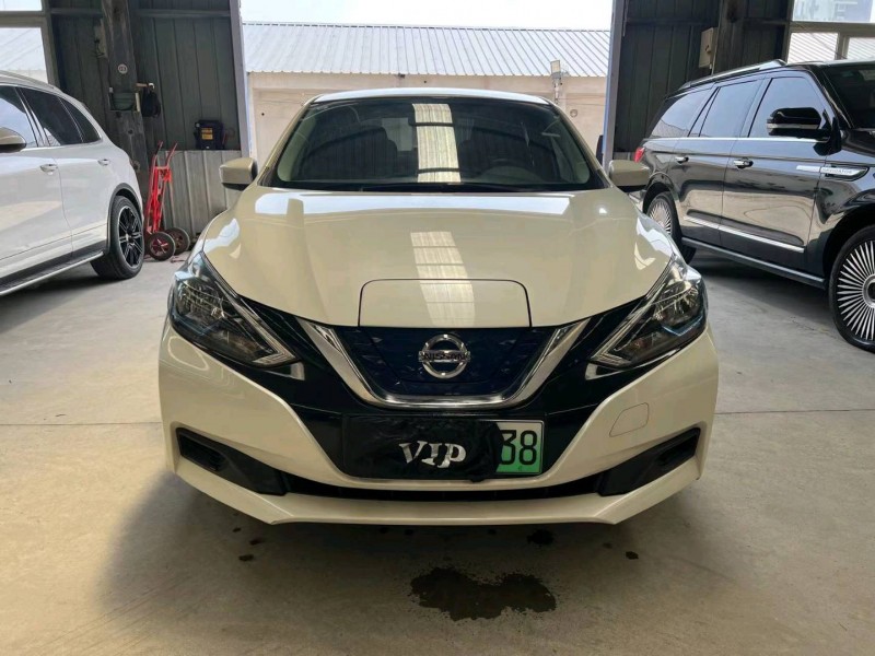 济宁21年日产轩逸1