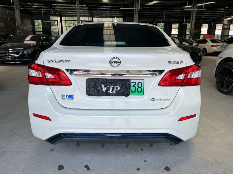 济宁21年日产轩逸9