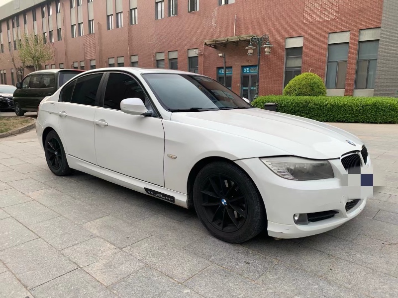 北京11年宝马3系5