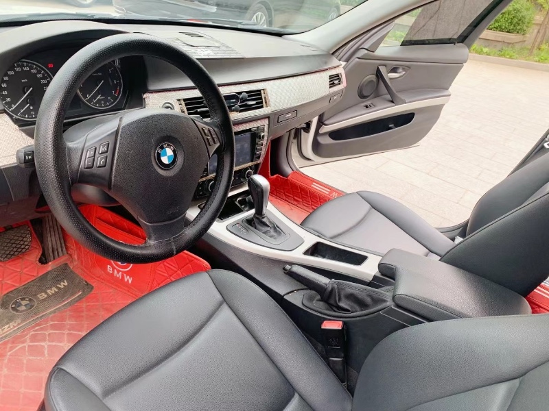 北京11年宝马3系7