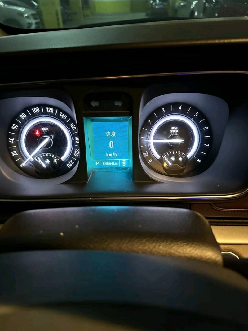 石家庄19年别克GL87