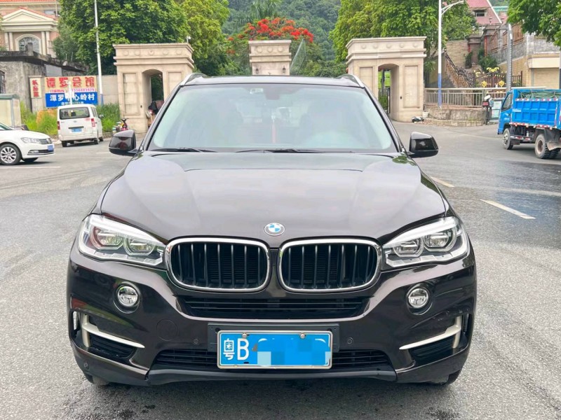 广州16年宝马X51