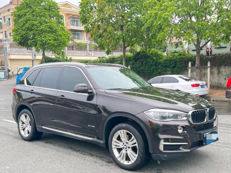 广州16年宝马X53