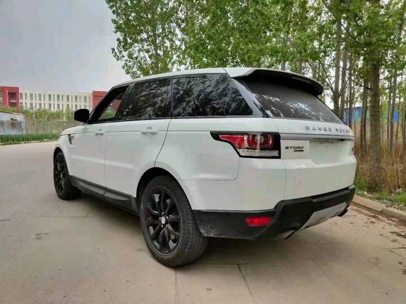 青岛14年路虎揽胜运动7