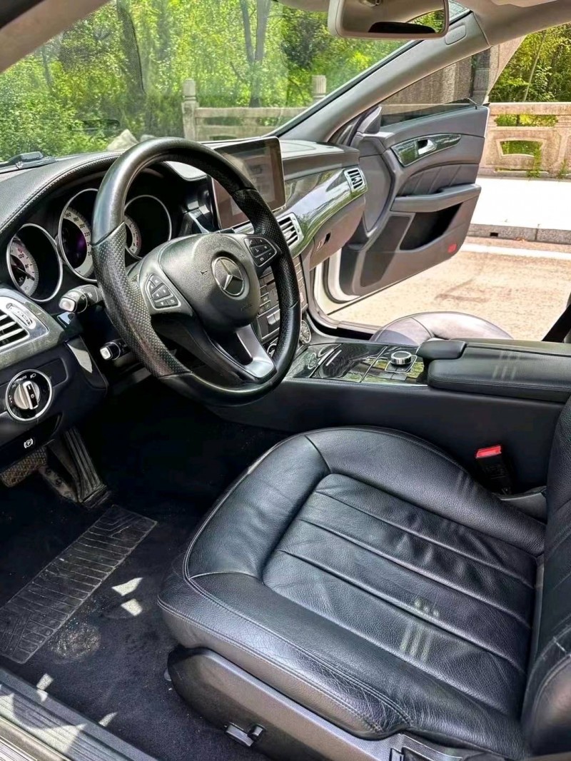 淄博16年奔驰CLS8