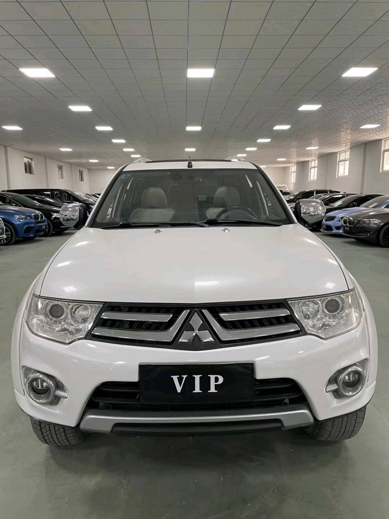 廊坊15年三菱帕杰罗·劲畅1