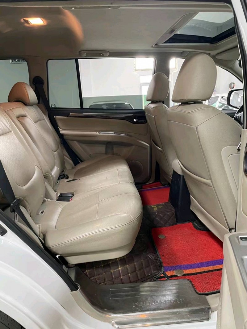 廊坊15年三菱帕杰罗·劲畅7