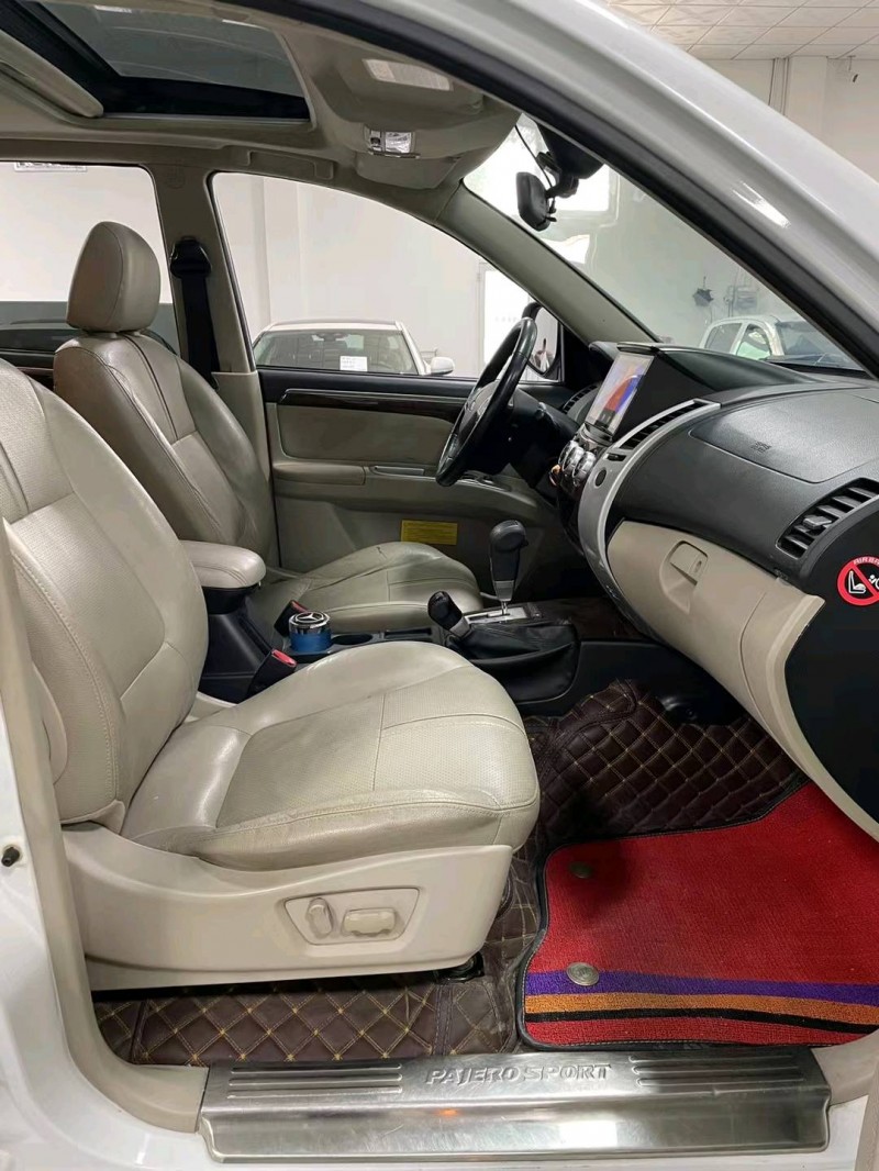 廊坊15年三菱帕杰罗·劲畅8