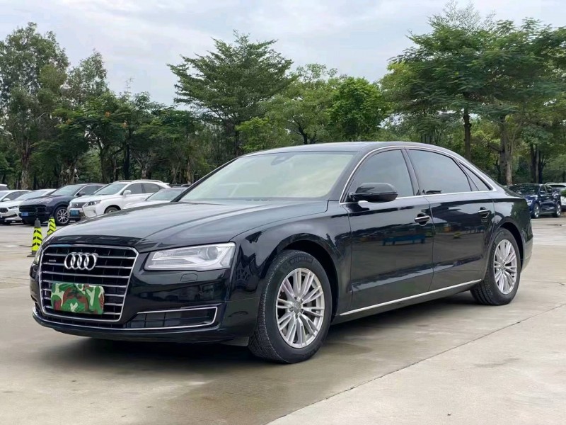 广州16年奥迪A8L3