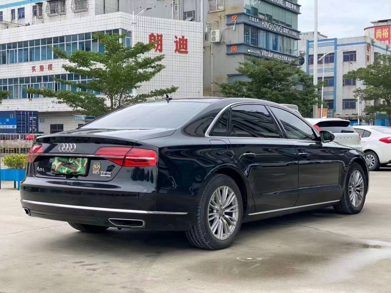 广州16年奥迪A8L4
