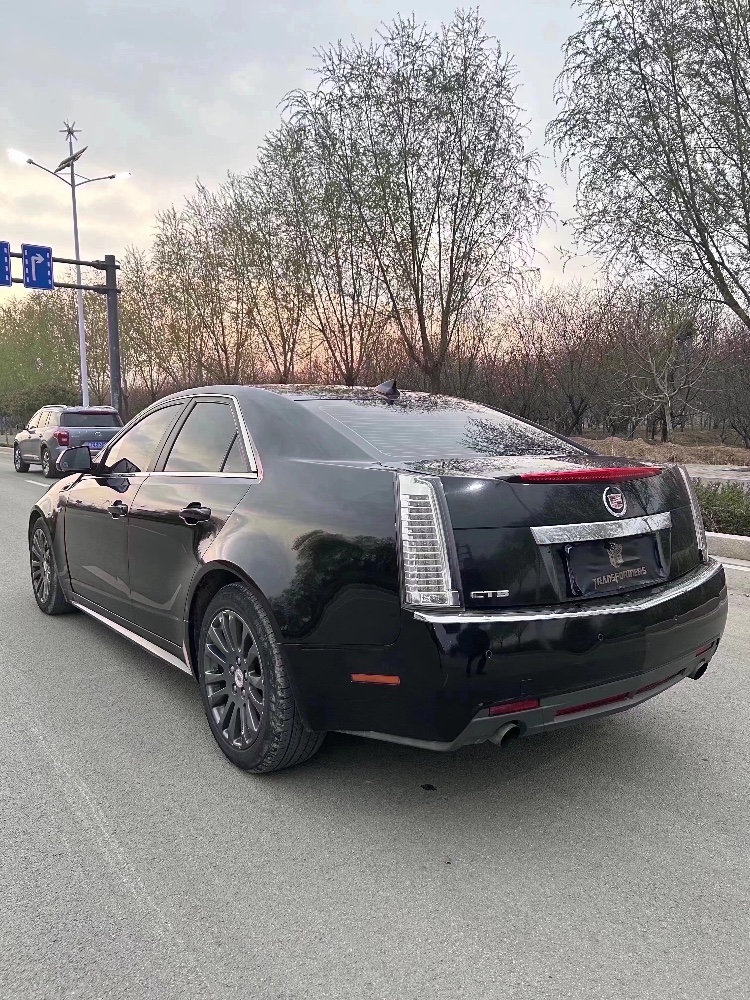 枣庄11年凯迪拉克CTS9