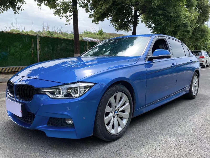 成都17年宝马3系2