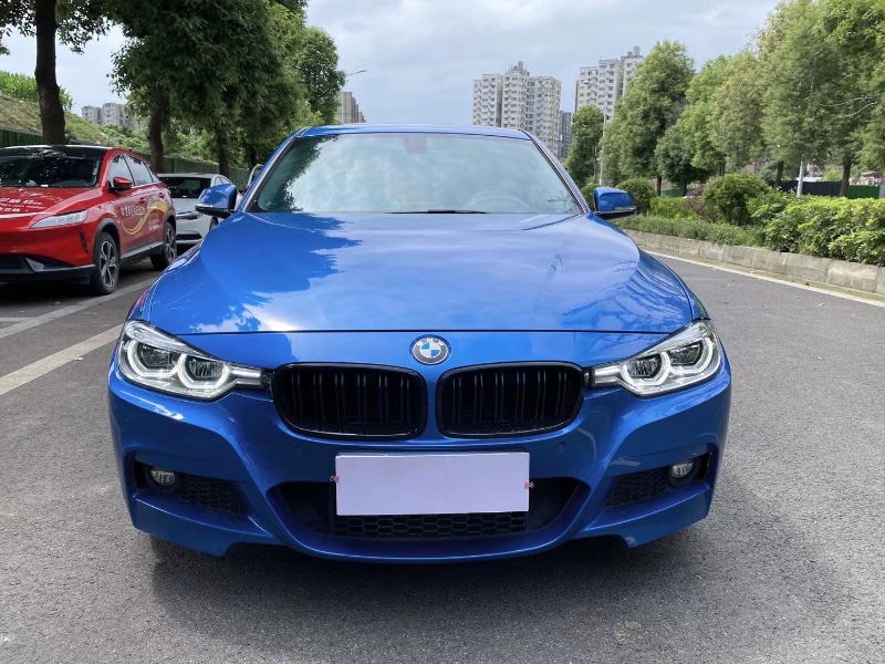 成都17年宝马3系1