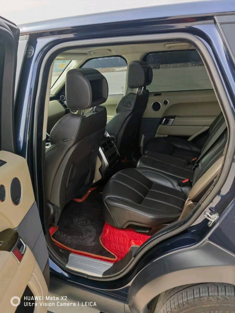 济南17年路虎揽胜运动8