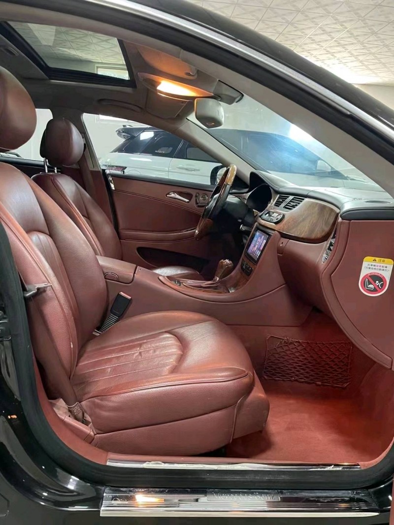 廊坊11年奔驰CLS8