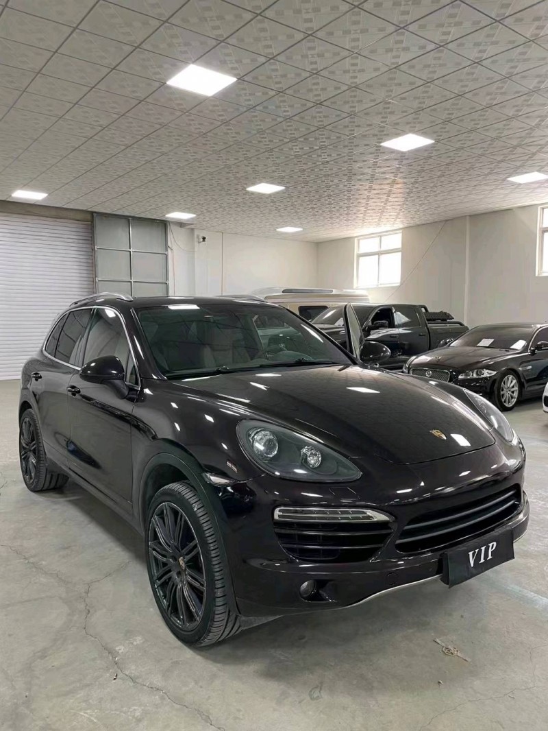 廊坊11年保时捷卡宴3