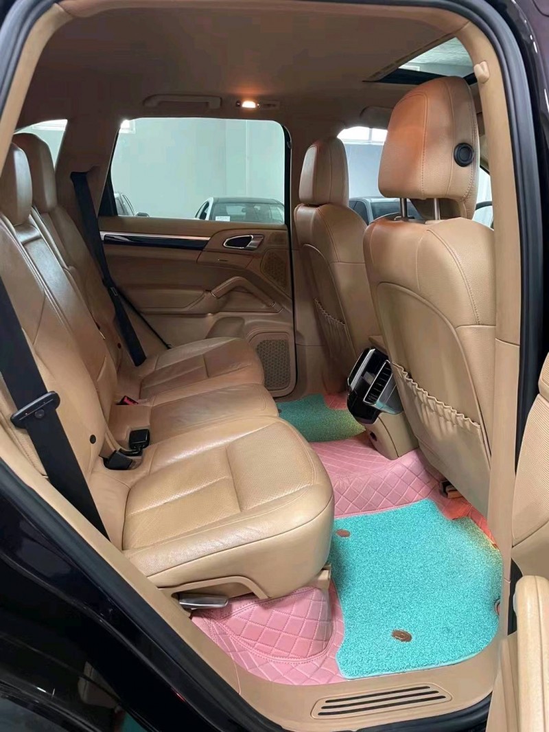 廊坊11年保时捷卡宴6