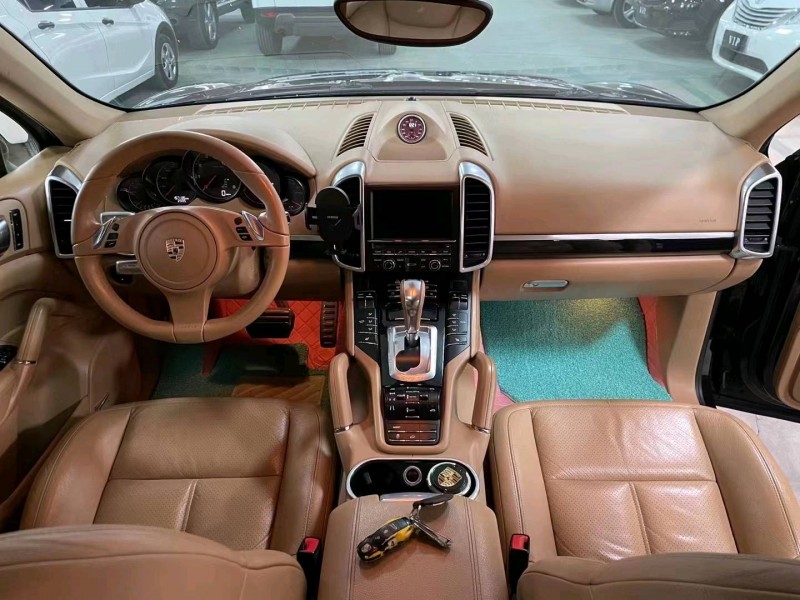 廊坊11年保时捷卡宴7