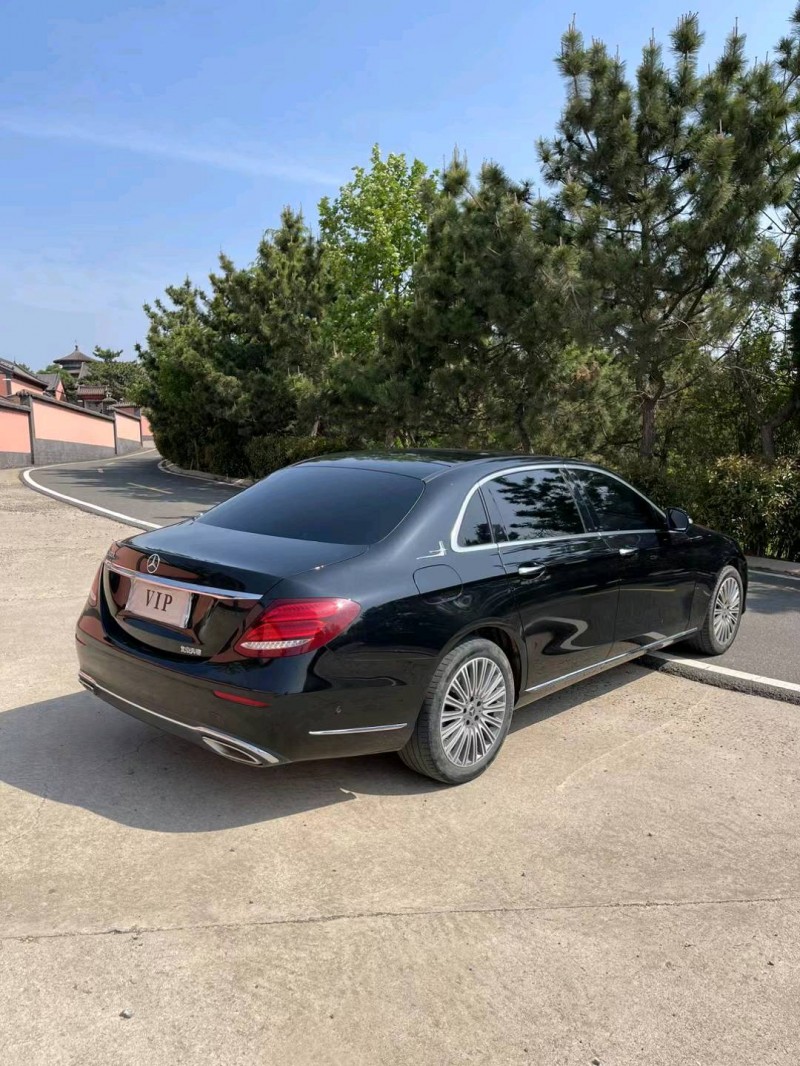 青岛20年奔驰E5