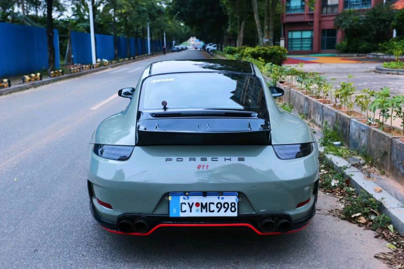 东莞11年保时捷9114