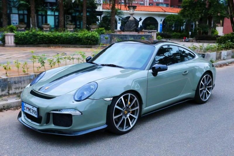 东莞11年保时捷9112
