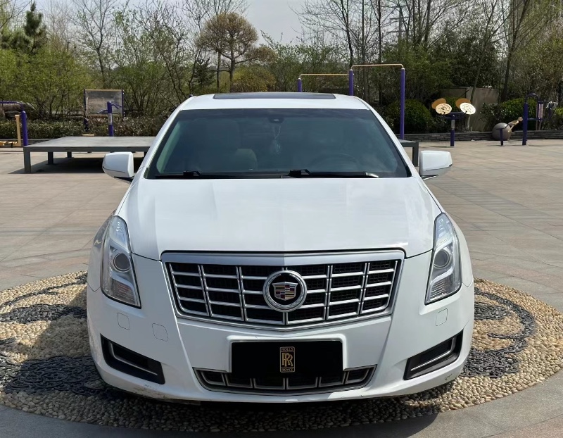 青岛15年凯迪拉克XTS1