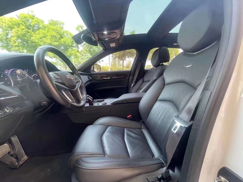 石家庄20年凯迪拉克CT65