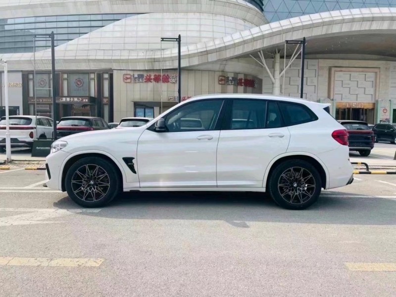 青岛18年宝马X34