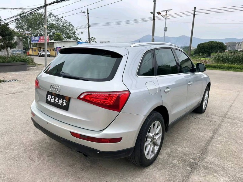 广州12年奥迪Q58