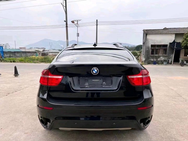 广州11年宝马X67