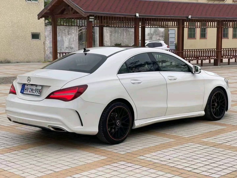 深圳16年奔驰CLA4